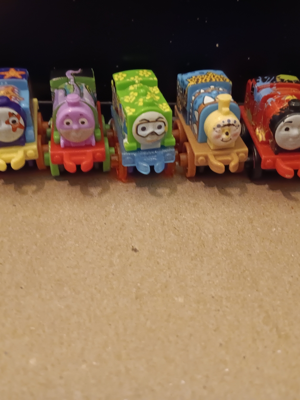 Thomas & Friends Mini Train Pack – Green, Purple, Yellow, Blue, Red cars